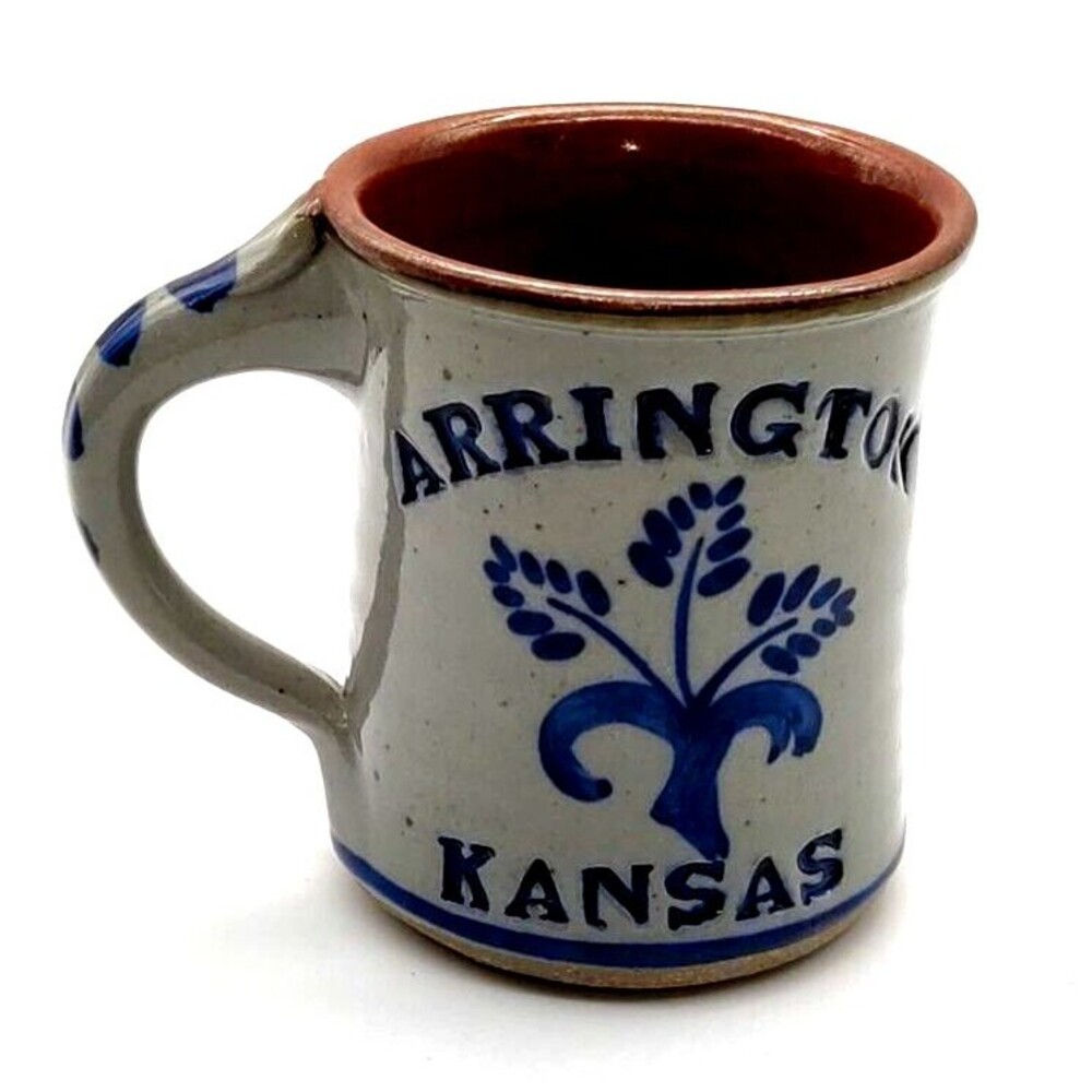 VTG DAN HARVEY SALT GLAZED STONEWARE BLUE POTTERY COFFEE MUG Signed Arrington KS